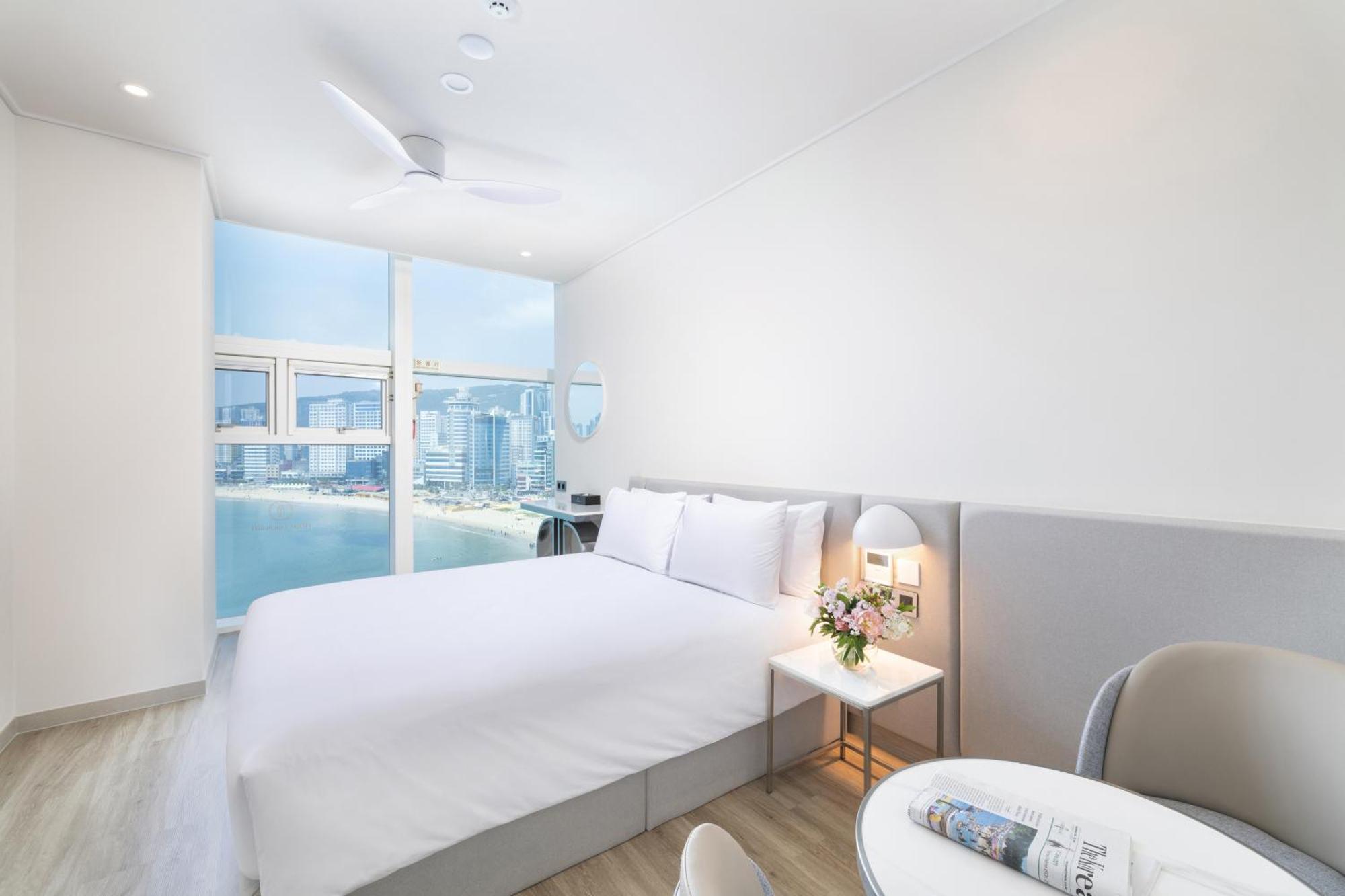 Ocean The Point Hotel Пусан Экстерьер фото